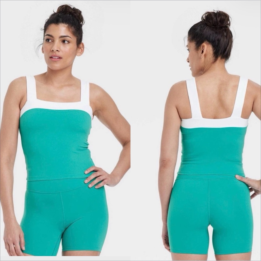 Plus size Square Neck Cropped Tank Top All In Motion Green and white NWT